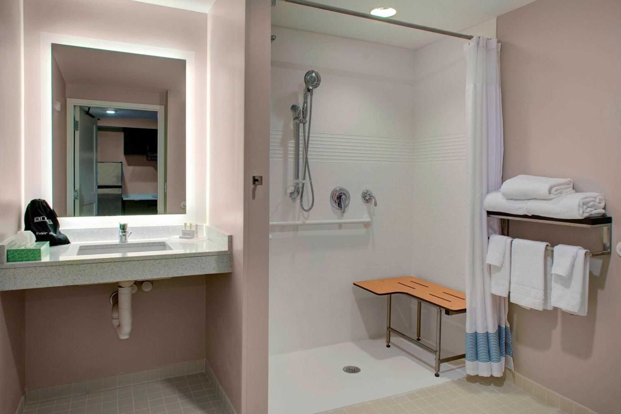Towneplace Suites By Marriott Parkersburg Luaran gambar